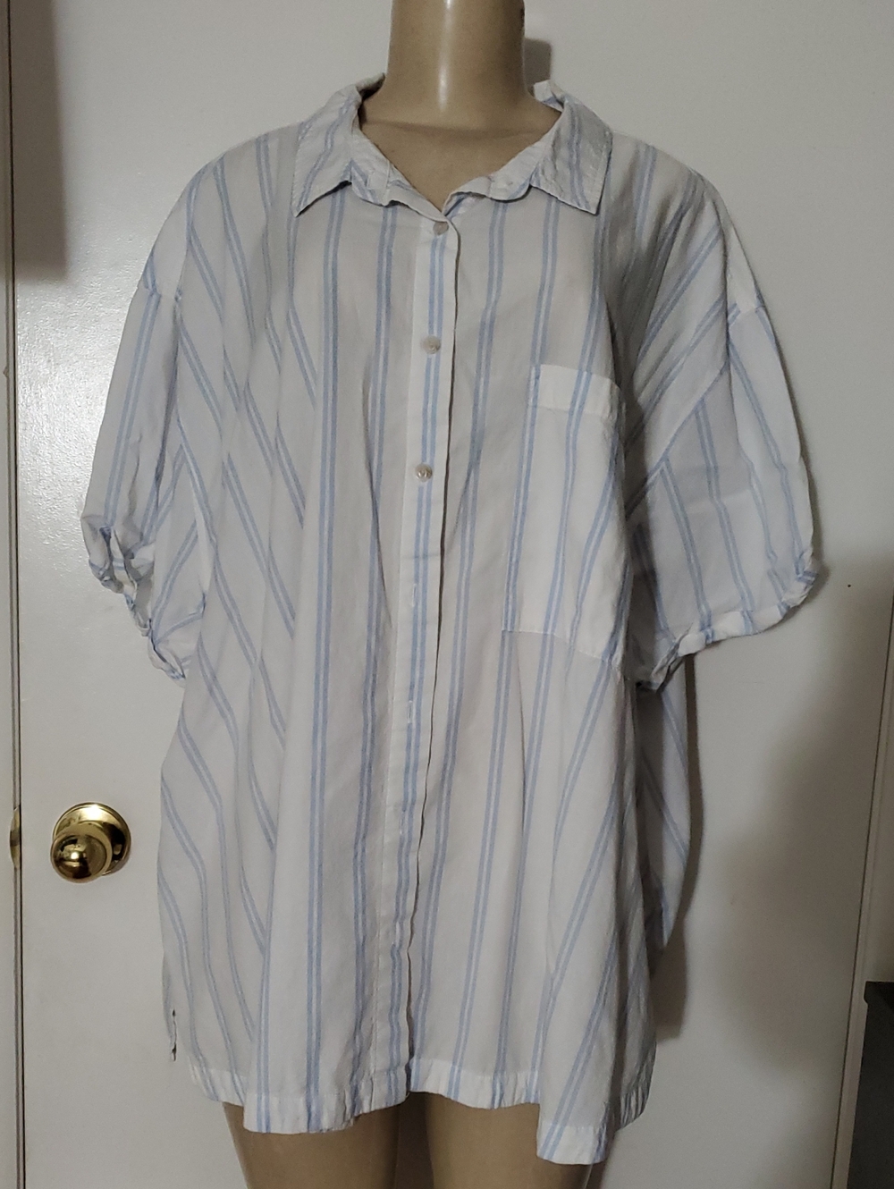 Ava & Viv White Shirt with Light Blue Stripes - Casual Button-Down